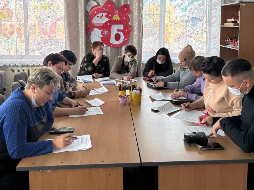 В Забайкалье на базе центра «Кедр» начал работу клуб поддержки для родителей «Устойчивая семья»